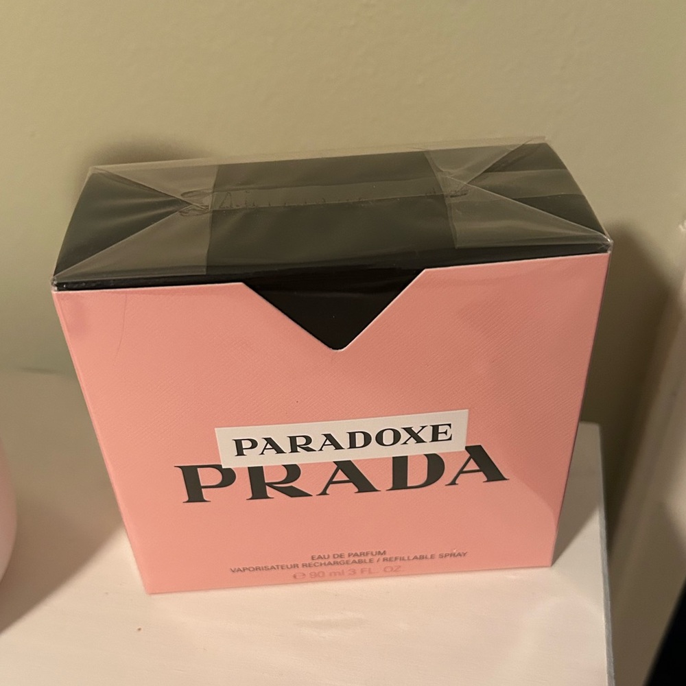 Prada Paradoxe Eau de Parfum 3.0 oz